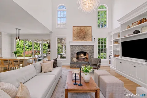 $2,650,000 | 12 Ledge Road, Norwalk, CT 06853