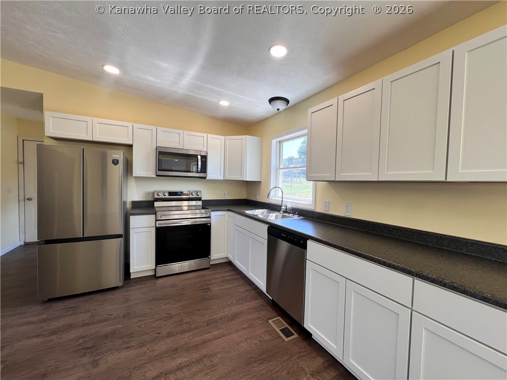 5860 Union Campground Road Letart, WV 25253 - Photo 14 of 34 Gallery Image 14
