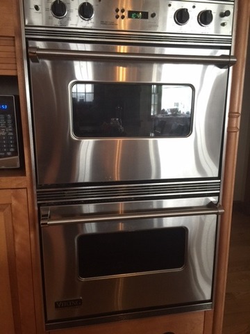 12663 West Offner Road Manhattan, IL 60442 - Photo 8 of 25 a close view of stove and microwave