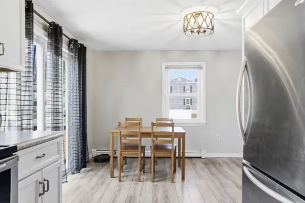 $379,900 | 11 Phillip Road, Unit R, Derry, NH 03038