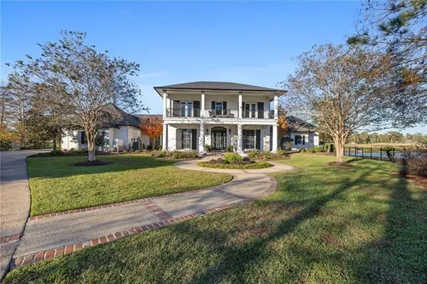 $925,000 | 24186 Snowy Egret Cove, Springfield, LA 70462