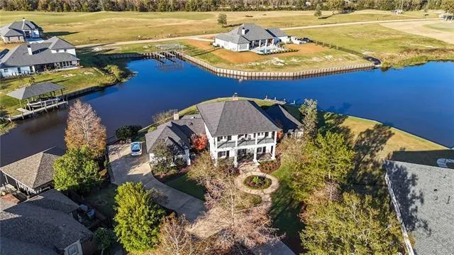 $950,000 | 24186 Snowy Egret Cove, Springfield, LA 70462
