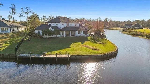 $950,000 | 24186 Snowy Egret Cove, Springfield, LA 70462