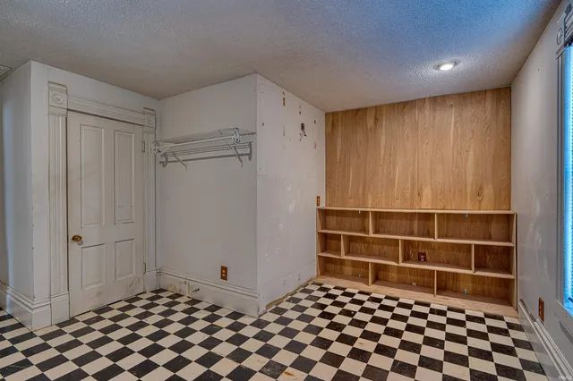 $144,900 | 701 South Gibson Street, Princeton, IN 47670