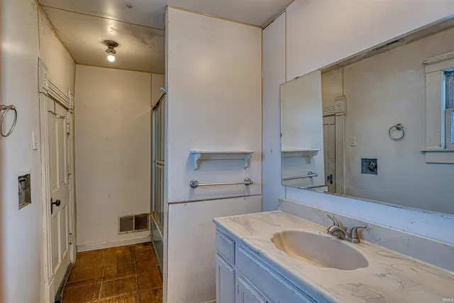 $144,900 | 701 South Gibson Street, Princeton, IN 47670