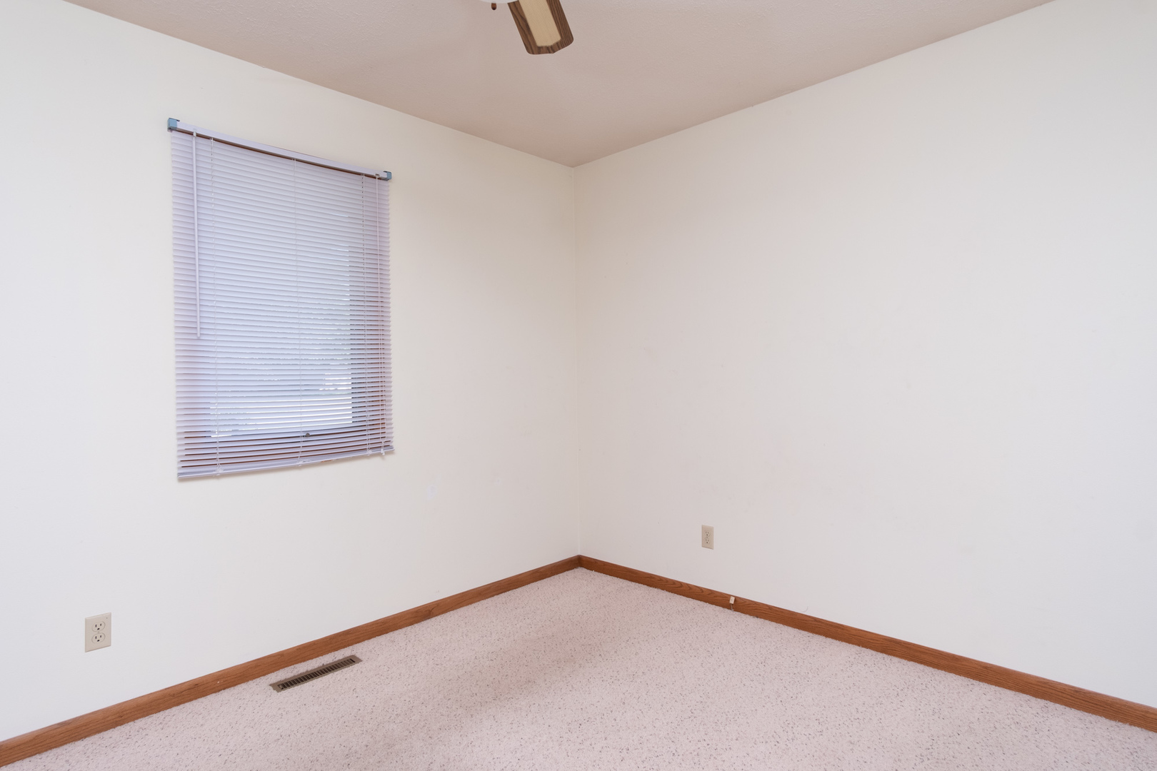 3801 Cutty Sark Road Cherry Valley, IL 61016 - Photo 21 of 25 a view of an empty room
