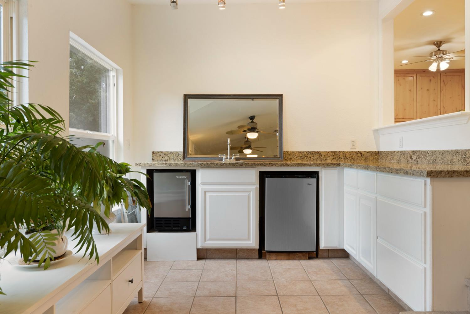 15954 Tecklenburg Road Lodi, CA 95240 - Photo 17 of 68