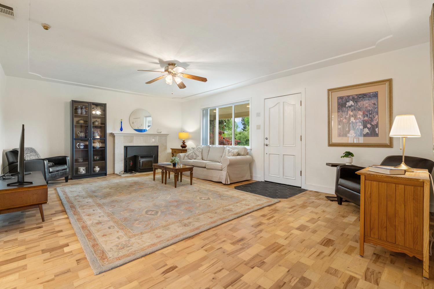 15954 Tecklenburg Road Lodi, CA 95240 - Photo 6 of 68