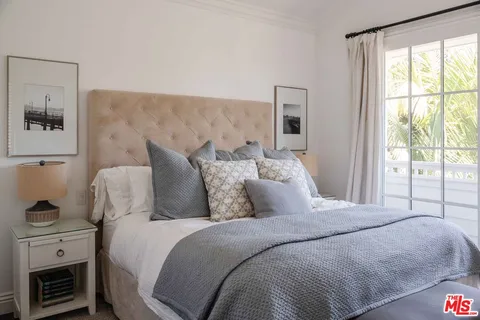 $5,250,000 | 12239 Darlington Avenue, Los Angeles, CA 90049