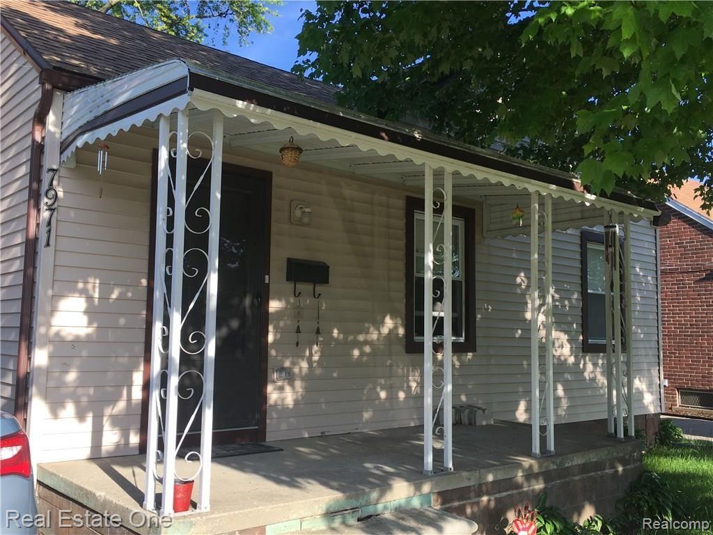 7971 Jackson Street Taylor, MI 48180 - Photo 2 of 19