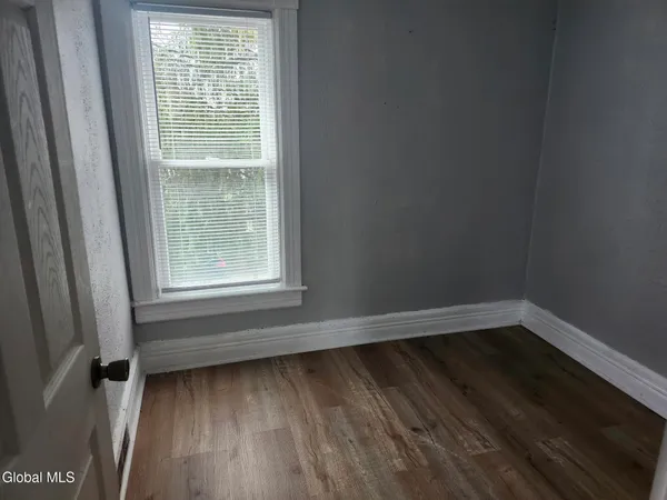 $1,550 | 20 Baldwin Avenue, Unit 2, Glens Falls, NY 12801