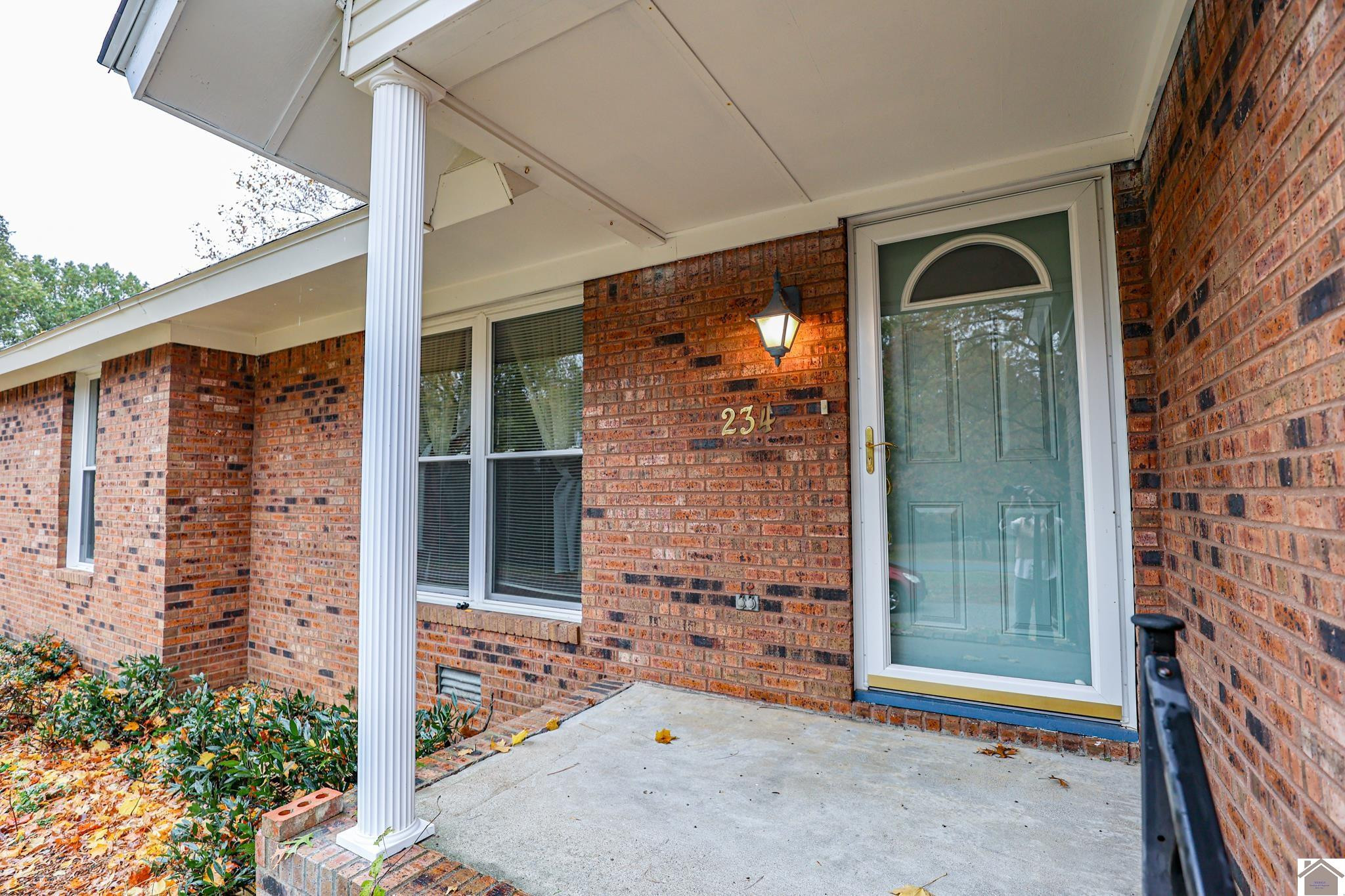 234 Country Club Road La Center, KY 42056 - Photo 4 of 30 Front Porch