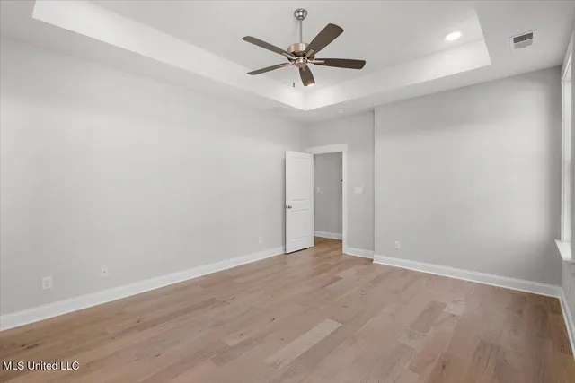 $372,900 | 617 Sunflower Street, Nesbit, MS 38651