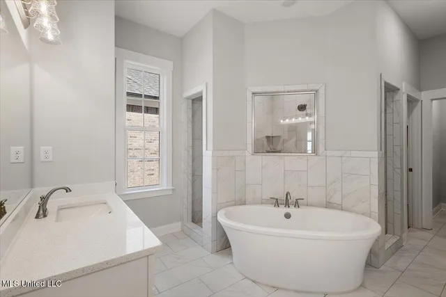 $372,900 | 617 Sunflower Street, Nesbit, MS 38651