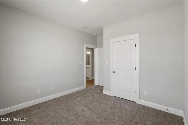 $372,900 | 617 Sunflower Street, Nesbit, MS 38651