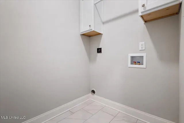 $372,900 | 617 Sunflower Street, Nesbit, MS 38651