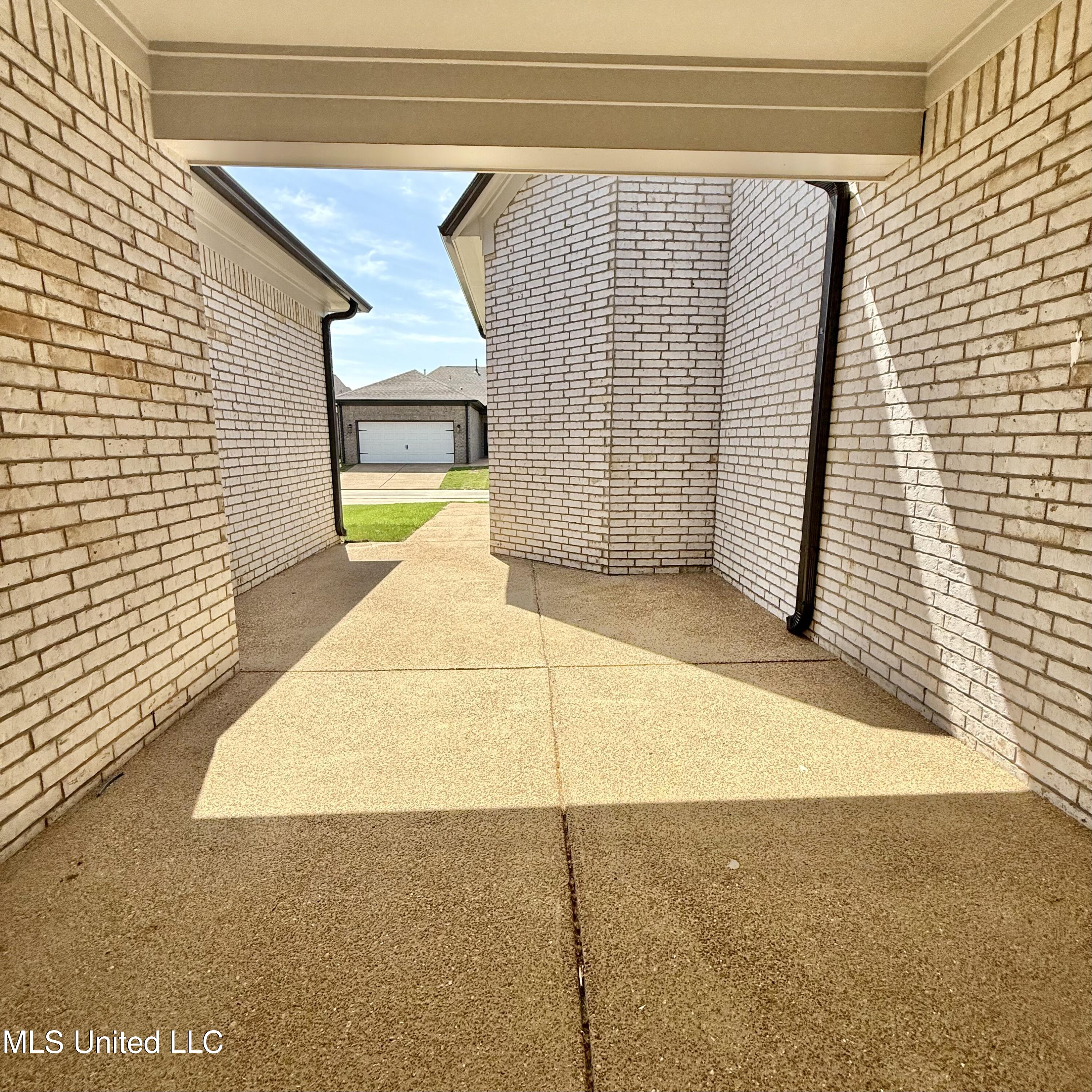 617 Sunflower Street Nesbit, MS 38651 - Photo 30 of 36 Tunica