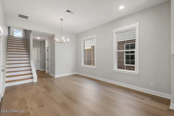 $372,900 | 617 Sunflower Street, Nesbit, MS 38651