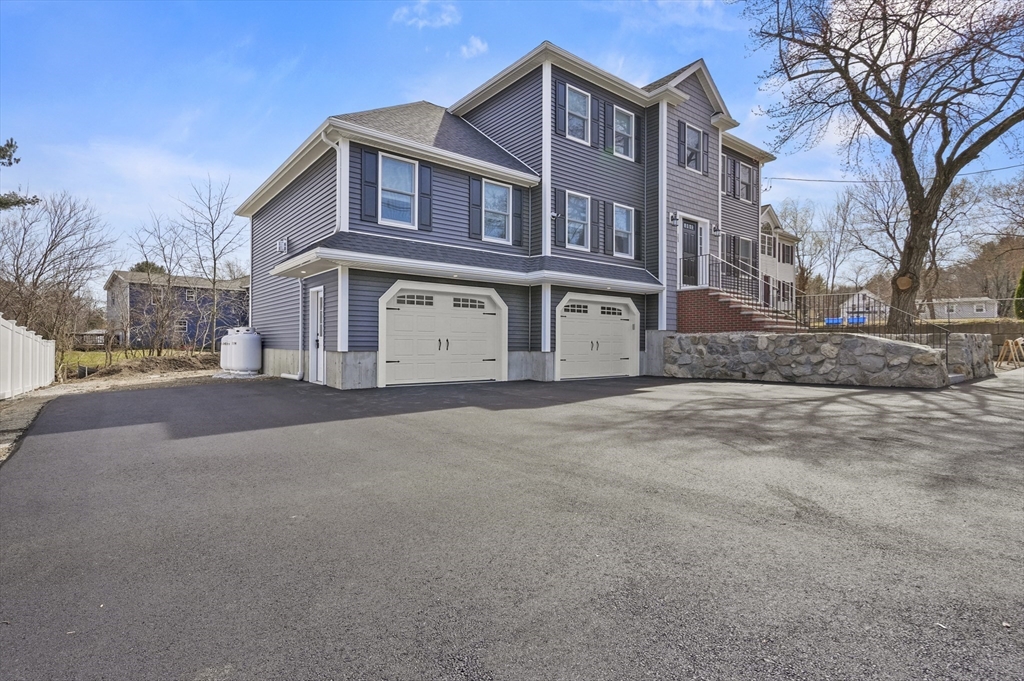 123 Andover Road Billerica, MA 01821 - Photo 1 of 40