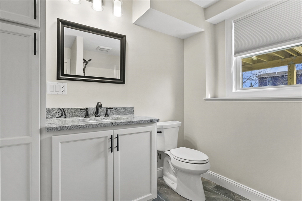 123 Andover Road Billerica, MA 01821 - Photo 11 of 40