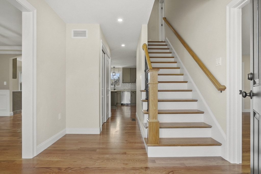 123 Andover Road Billerica, MA 01821 - Photo 19 of 40