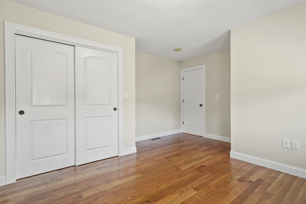 123 Andover Road Billerica, MA 01821 - Photo 32 of 40