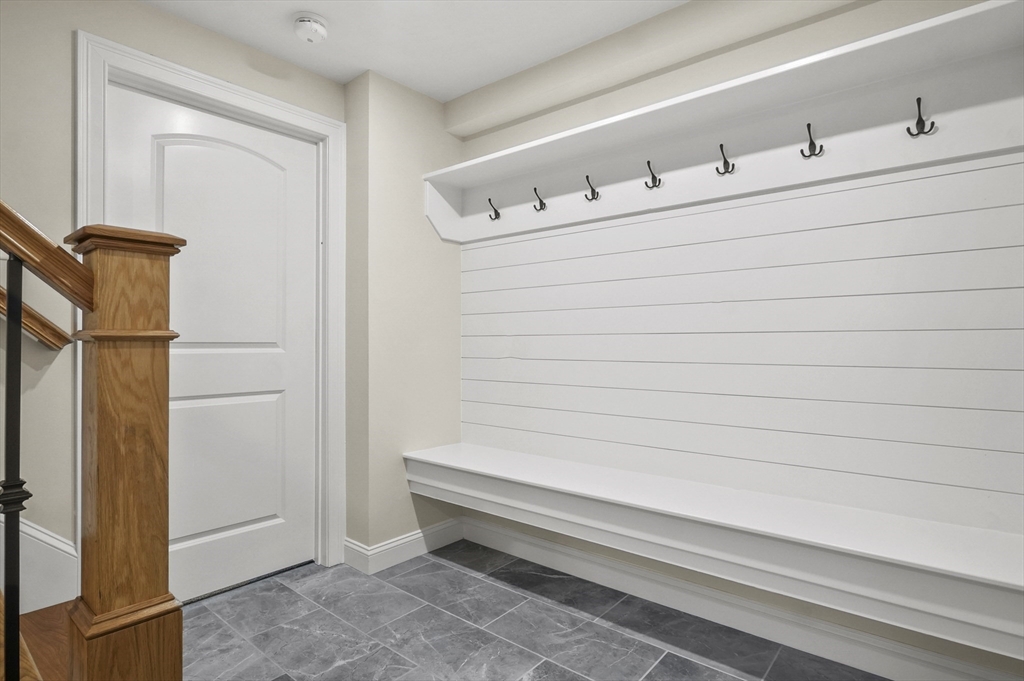 123 Andover Road Billerica, MA 01821 - Photo 4 of 40