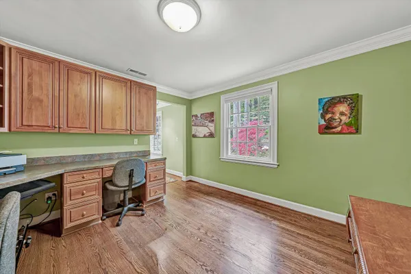 $1,350,000 | 2438 Robin Hood Road Southeast, Roanoke, VA 24014