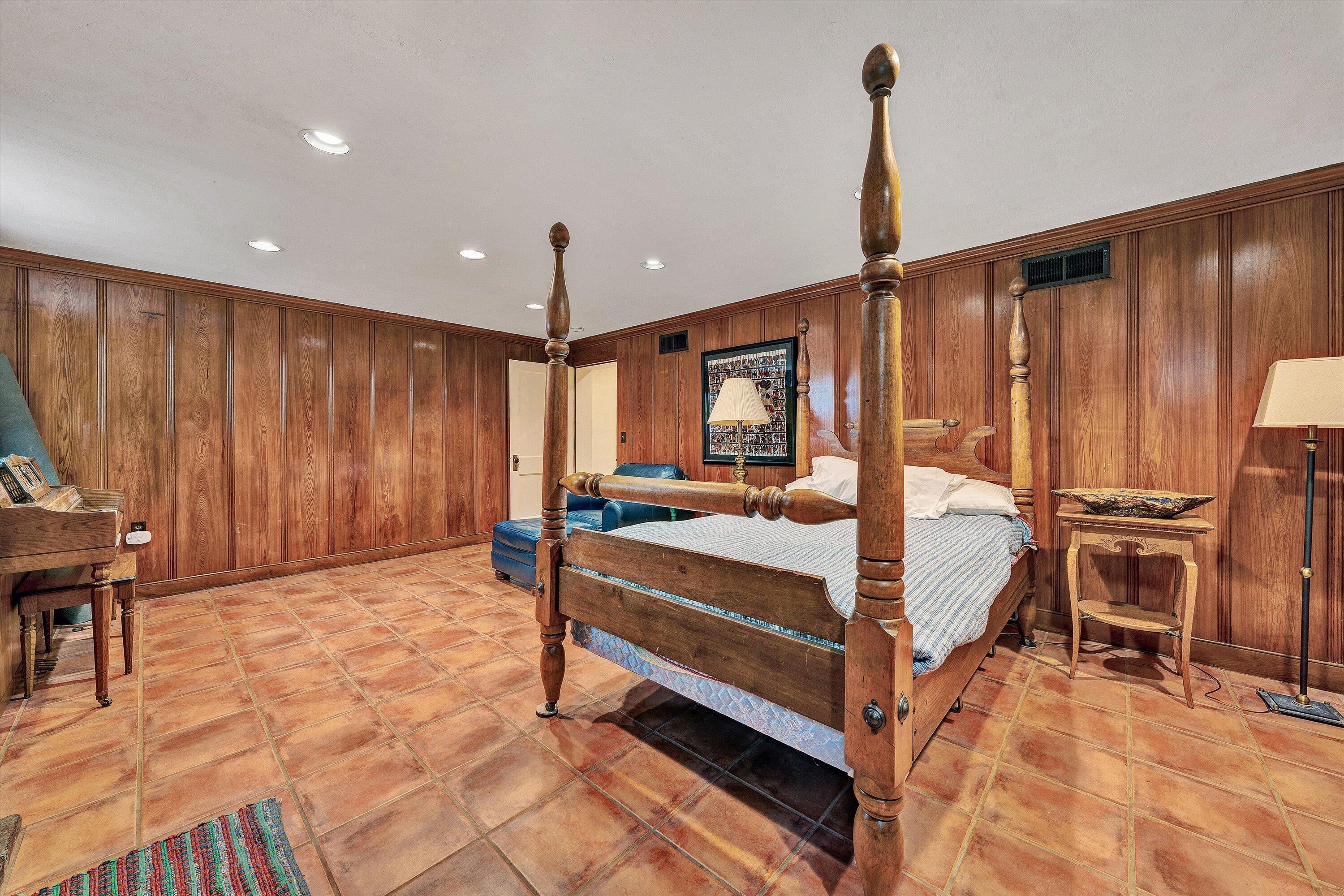 2438 Robin Hood Road Southeast Roanoke, VA 24014 - Photo 54 of 81 54-DSC00247
