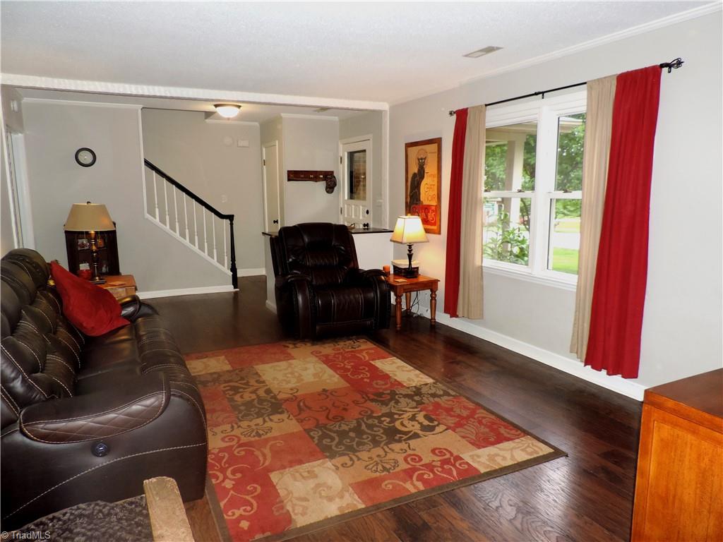 101 Roquemore Road Clemmons, NC 27012 - Photo 4 of 30 Gallery Image 4
