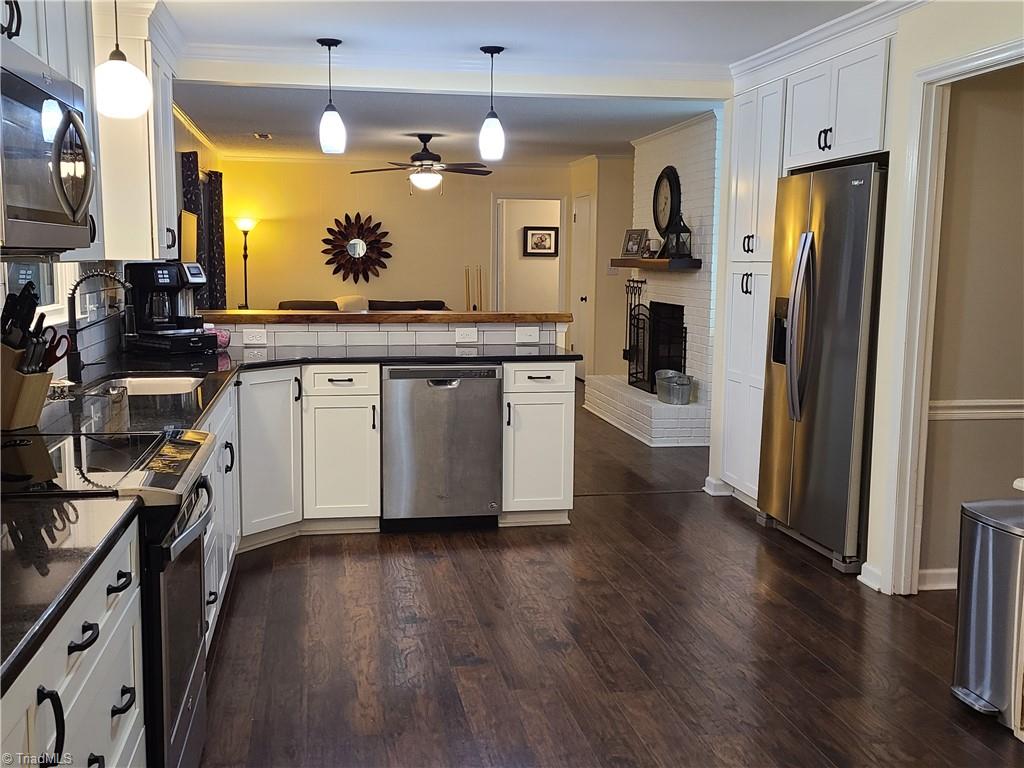 101 Roquemore Road Clemmons, NC 27012 - Photo 7 of 30 Gallery Image 7
