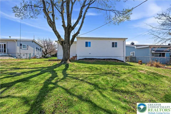 $399,900 | 526 Faith Drive, Catasauqua, PA 18032