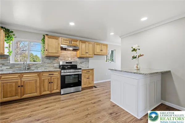 $399,900 | 526 Faith Drive, Catasauqua, PA 18032