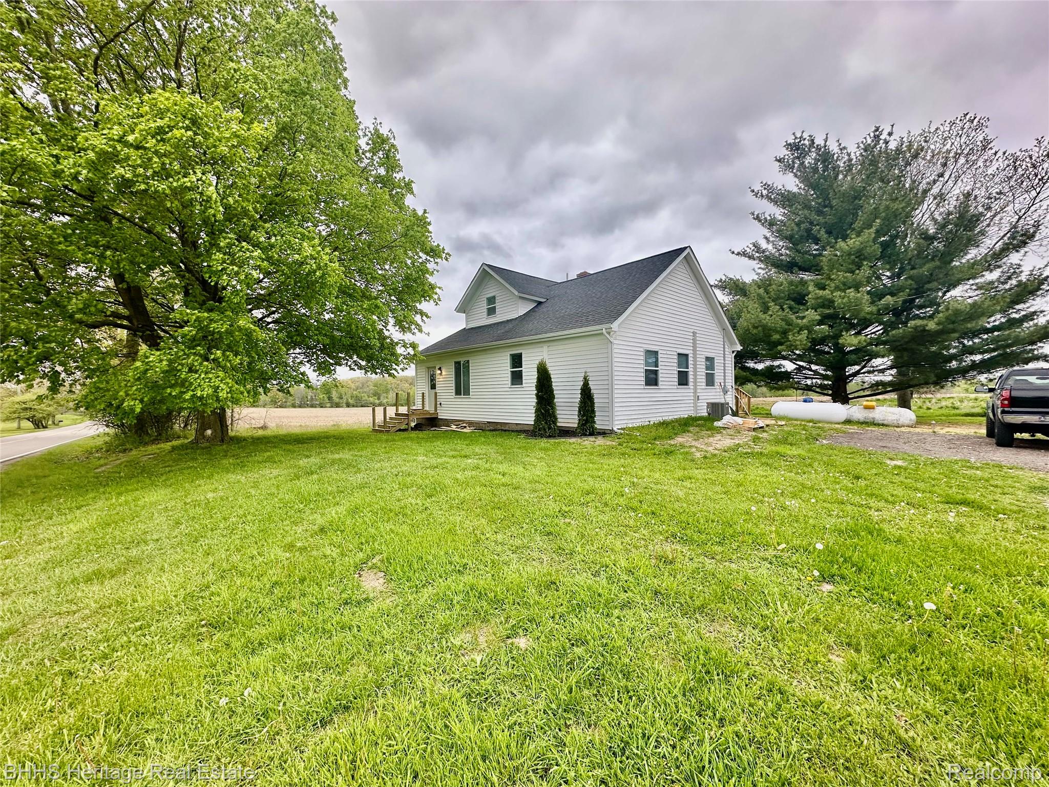 5435 Byron Road Howell, MI 48855 - Photo 23 of 30 beautiful tree in the front