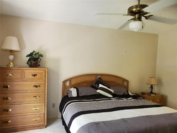 $1,450 | 322 Kelsey Way, Unit 6, Sun City Center, FL 33573