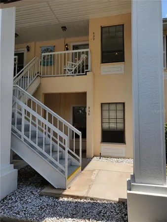 $1,450 | 322 Kelsey Way, Unit 6, Sun City Center, FL 33573