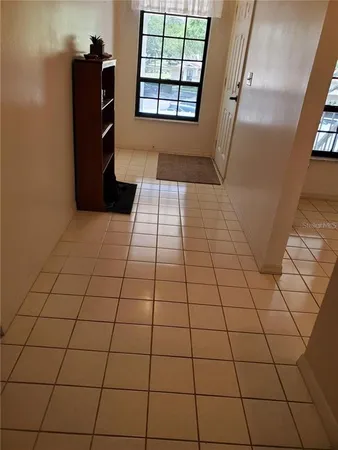 $1,450 | 322 Kelsey Way, Unit 6, Sun City Center, FL 33573