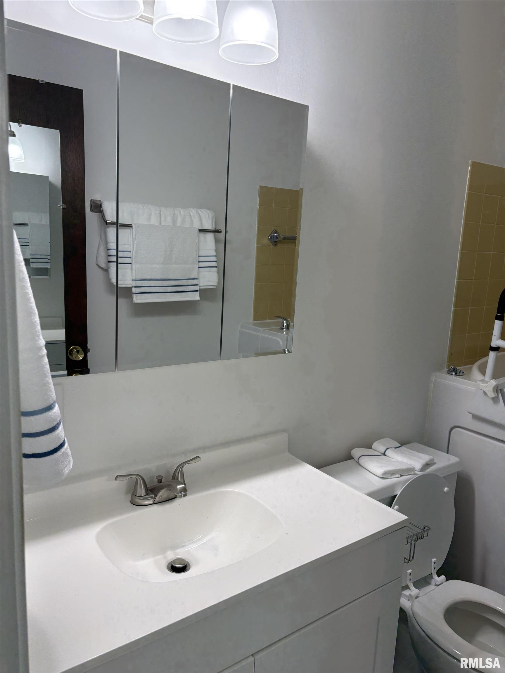 1901 Jeanette Lane, Unit 3 Springfield, IL 62702 - Photo 21 of 36 Gallery Image 21