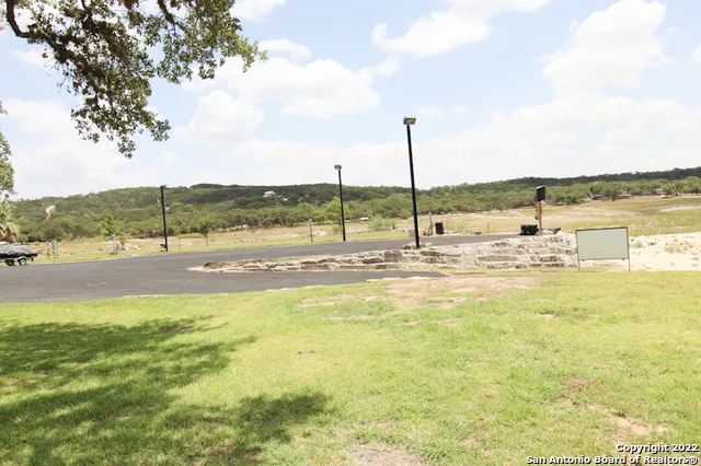 $1,250 | 955 Faurie Road, Unit TINY HOUSE, Lakehills, TX 78063