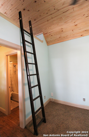 955 Faurie Road, Unit TINY HOUSE Lakehills, TX 78063 - Photo 8 of 23 a view of entryway