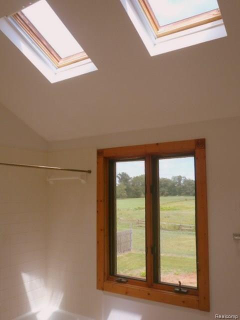 7888 Byron Road Howell, MI 48855 - Photo 10 of 26 10 SECOND FLOOR BATHROOM SKYLITES.jpg