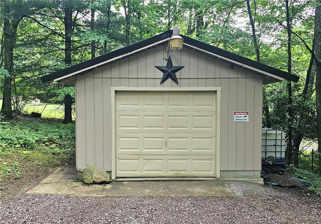 60 Nelson Road Ohiopyle, PA 15470 - Photo 45 of 49 Detached One Car Garage