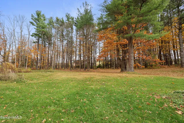 $625,000 | 1772 Swamp Road, Richmond, MA 01254