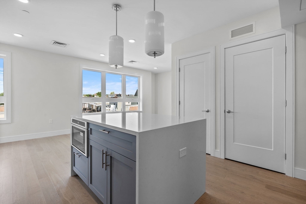 301 Border Street, Unit 601 Boston, MA 02128 - Photo 11 of 26