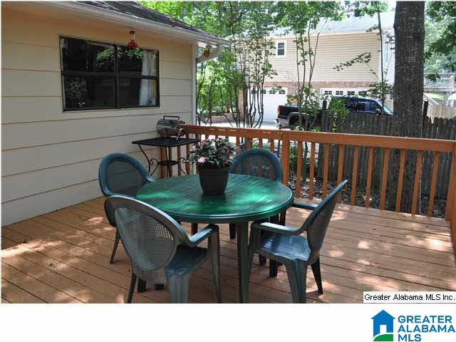 909 Colonial Drive Alabaster, AL 35007 - Photo 13 of 25