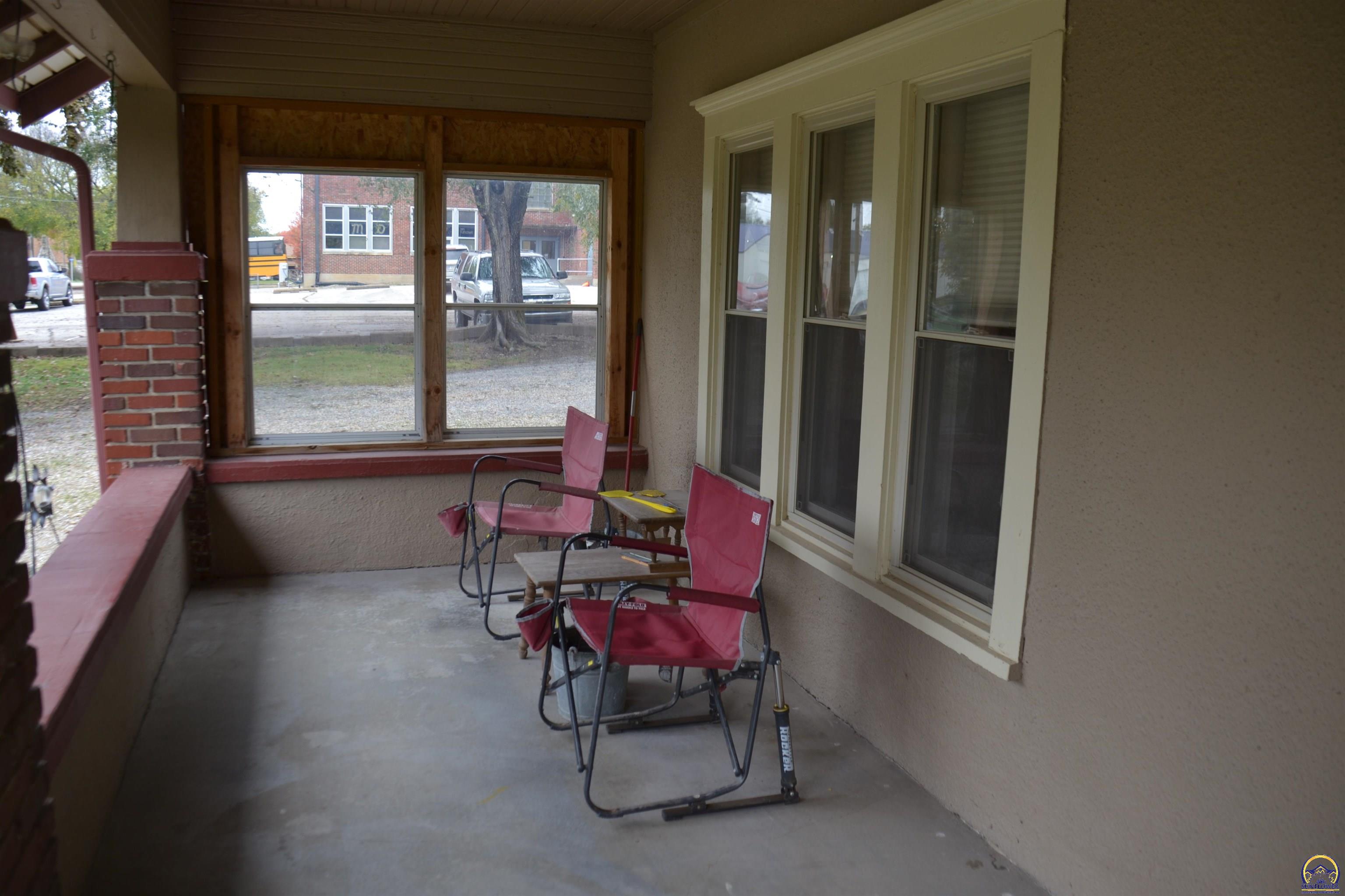 208 East High Street Melvern, KS 66510 - Photo 33 of 36