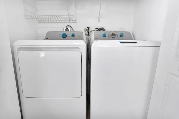 $475,000 | 8300 Northwest 10th Street, Miami, FL 33126