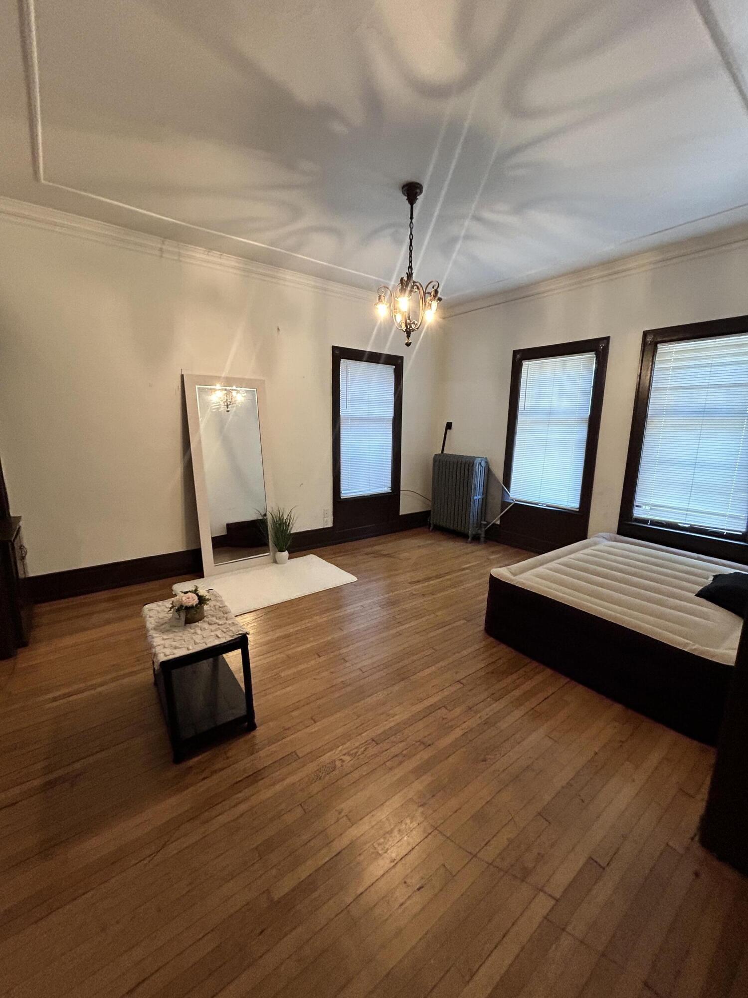 1546 South Layton Boulevard Milwaukee, WI 53215 - Photo 13 of 70 Unit 1