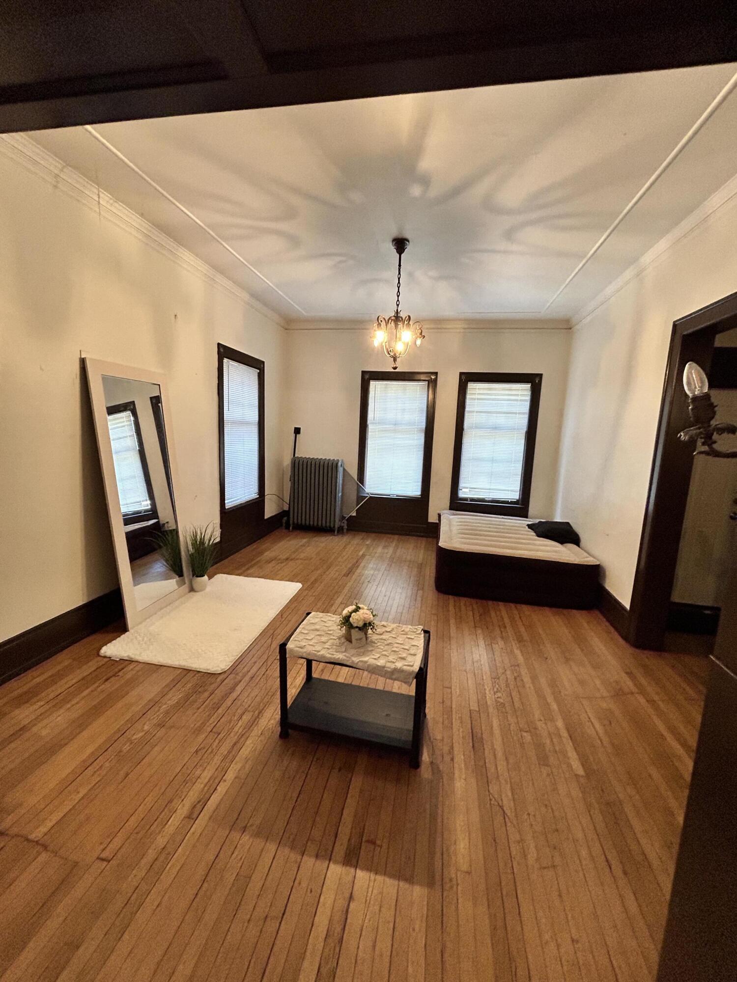 1546 South Layton Boulevard Milwaukee, WI 53215 - Photo 15 of 70 Unit 1