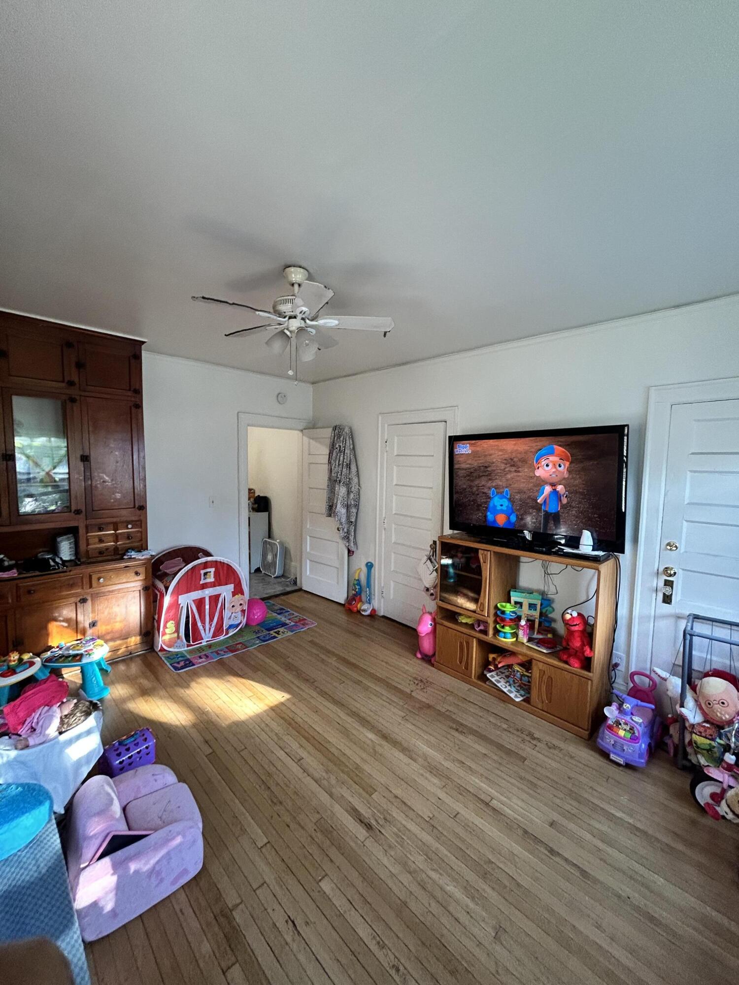 1546 South Layton Boulevard Milwaukee, WI 53215 - Photo 26 of 70 Unit 2